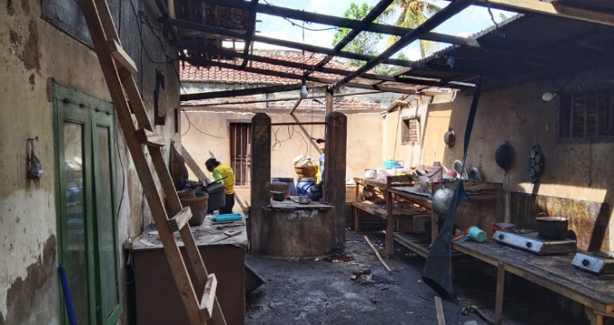 Tabung gas melon meledak