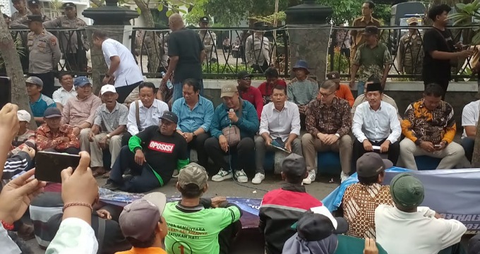 Ujuk rasa jalan rusak